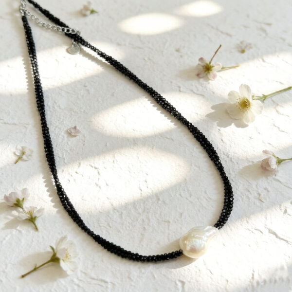 Little Crystal Baroque Double Layer Necklace, Cute Vintage Style for Women Daily Wear & Gifting